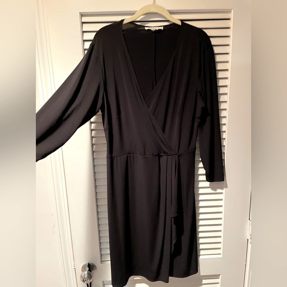 Laundry By Design XL Black V- Neck Stretchy Faux Wrap Dress